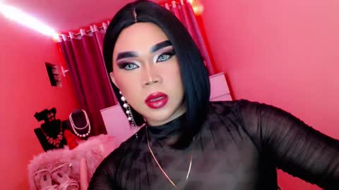 Snapshot of amiadoll chatting on 5, 3, 2025 Queen Mireska online show from 5, 3, 2025