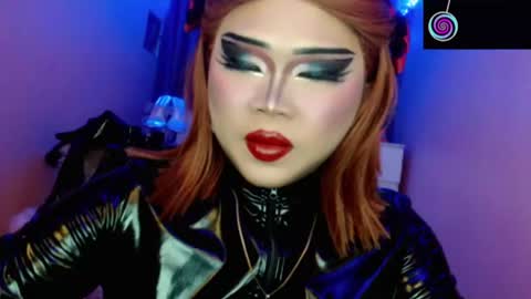 Snapshot of amiadoll chatting on 19, 6, 2026 Queen Mireska online show from 19, 6, 2026