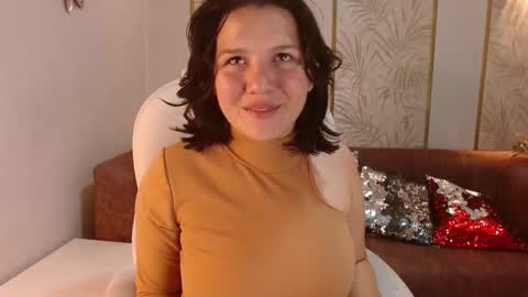 Snapshot of amie_gh chatting on 30, 9, 2025 Amie online show from 30, 9, 2025