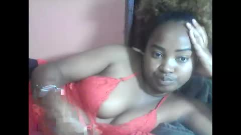 Snapshot of amielle_01 chatting on 29, 4, 2026 amielle_01 online show from 29, 4, 2026