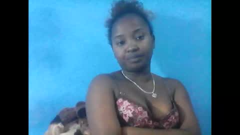 Snapshot of amielle_01 chatting on 16, 5, 2026 amielle_01 online show from 16, 5, 2026