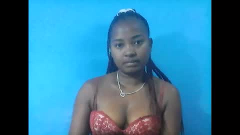 Snapshot of amielle_01 chatting on 31, 5, 2026 amielle_01 online show from 31, 5, 2026