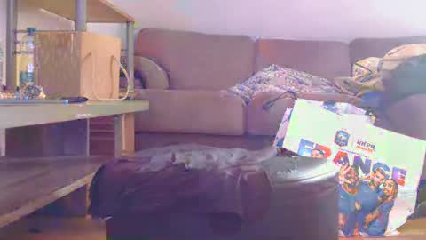 Snapshot of amiga25 chatting on 31, 7, 2026 Evan25 online show from 31, 7, 2026