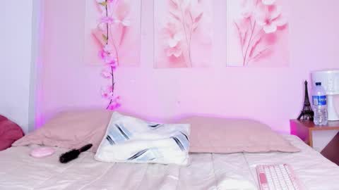 AmiiClark  online show from 21, 3, 2026