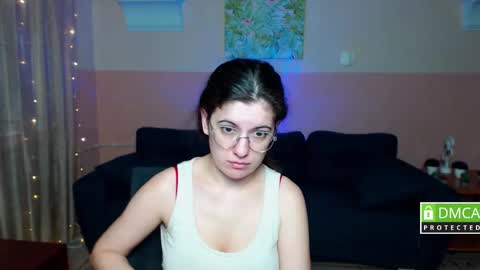 Snapshot of aminabeatris chatting on 21, 9, 2025 Amina online show from 21, 9, 2025