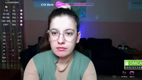 Snapshot of aminabeatris chatting on 26, 10, 2025 Amina online show from 26, 10, 2025