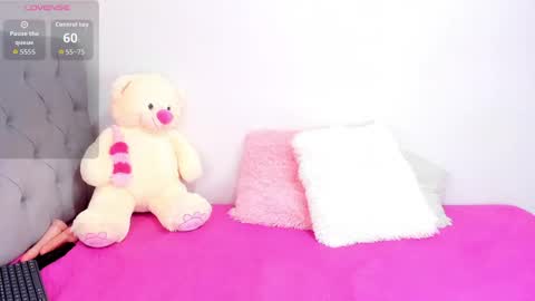 amira_princesswc online show from 1, 6, 2026
