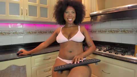 Snapshot of amirajones chatting on 30, 5, 2026 amirajones online show from 30, 5, 2026