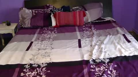 AmiraSuna online show from 24, 2, 2025