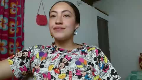 Snapshot of amitlu_ chatting on 22, 9, 2025 amitlu_ online show from 22, 9, 2025