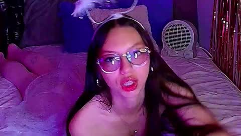 Snapshot of ammeliejoy chatting on 31, 10, 2025 Ammelie online show from 31, 10, 2025