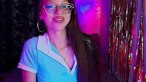 Snapshot of ammeliejoy chatting on 4, 12, 2025 Ammelie online show from 4, 12, 2025