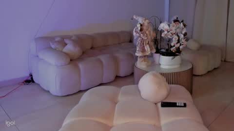 Snapshot of ammy_oxford chatting on 8, 12, 2024 Ammy online show from 8, 12, 2024