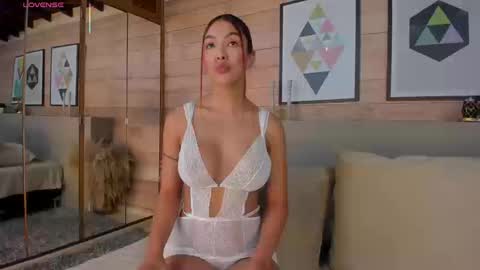 Ammy Scott  online show from 12, 9, 2025