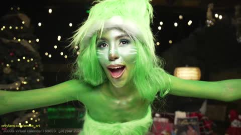 RETURN 30TH  100 explicit on  online show from 19, 12, 2025