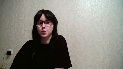 Amomira honeyx online show from 15, 12, 2025