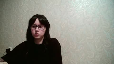 Amomira honeyx online show from 23, 3, 2026