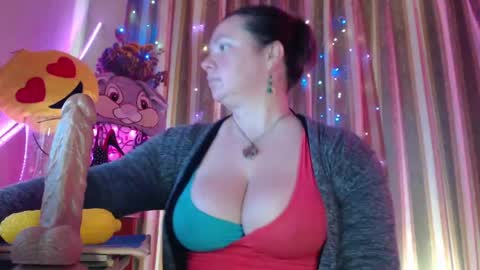 Snapshot of amorelara chatting on 27, 4, 2026 amorelara online show from 27, 4, 2026