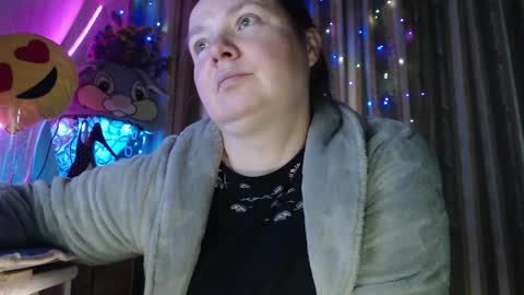 Snapshot of amorelara chatting on 8, 5, 2026 amorelara online show from 8, 5, 2026