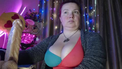 Snapshot of amorelara chatting on 12, 5, 2026 amorelara online show from 12, 5, 2026