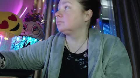Snapshot of amorelara chatting on 18, 5, 2026 amorelara online show from 18, 5, 2026