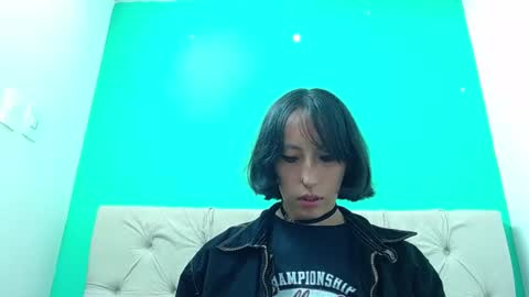 Snapshot of amoremerchmar chatting on 15, 6, 2026 amoremerchmar online show from 15, 6, 2026