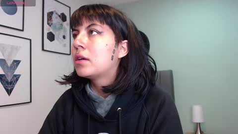 Amy 3 online show from 16, 9, 2025