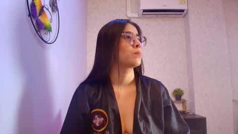 amy__wats0n online show from 2, 12, 2025
