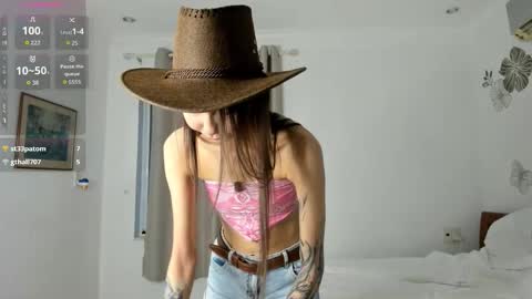 Amy online show from 30, 10, 2025