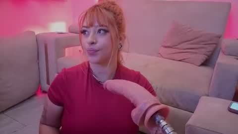 Snapshot of amy_nicolee chatting on 27, 6, 2026 Little Slut Nicolee online show from 27, 6, 2026