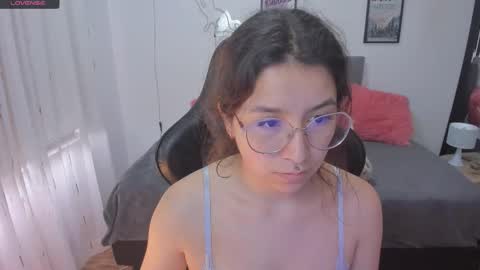 Amy sophia 3 online show from 5, 11, 2025