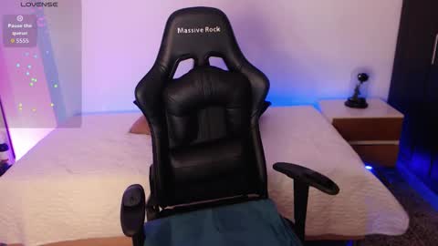 Mia Cristancho online show from 10, 11, 2025