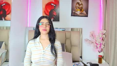 Amy online show from 22, 4, 2026