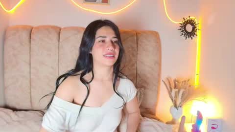Snapshot of amy_swann chatting on 20, 6, 2026 Amy online show from 20, 6, 2026