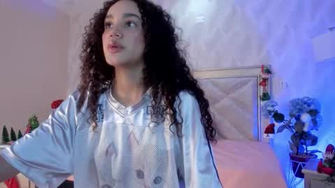 Snapshot of amy_sweetheat__ chatting on 28, 11, 2025 Amely online show from 28, 11, 2025