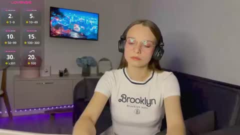 Snapshot of amy_yammy3 chatting on 17, 6, 2026 Amy online show from 17, 6, 2026
