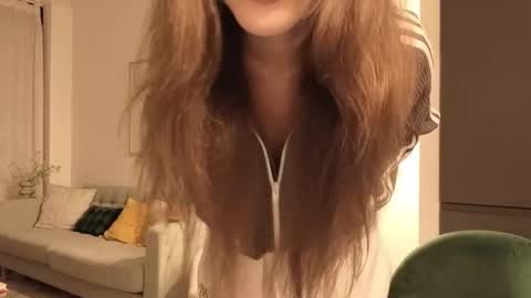 Snapshot of amyalwayshere chatting on 22, 12, 2025 girl next door named Amy online show from 22, 12, 2025