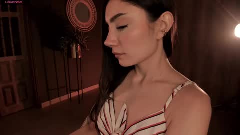 Amy Armstrong online show from 24, 2, 2025