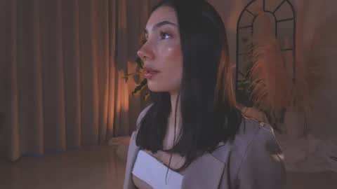 Amy Armstrong online show from 15, 9, 2025