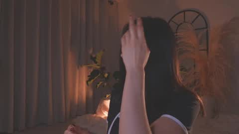 Amy Armstrong online show from 25, 9, 2025