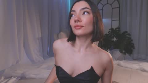 Amy Armstrong online show from 22, 3, 2026