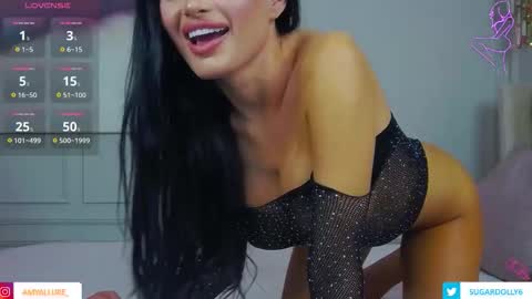 Snapshot of amyazuree chatting on 14, 9, 2025 Amy online show from 14, 9, 2025