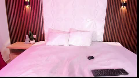 Snapshot of amycolman_ chatting on 23, 5, 2026 amy online show from 23, 5, 2026