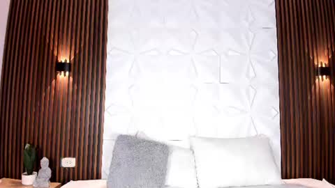 Snapshot of amycolman_ chatting on 6, 7, 2026 amy online show from 6, 7, 2026
