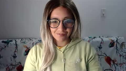 amycosplay99 online show from 3, 1, 2025