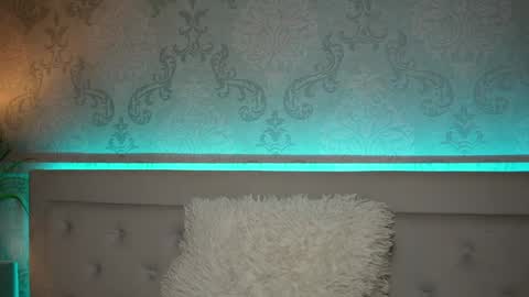  Amy  online show from 25, 1, 2025