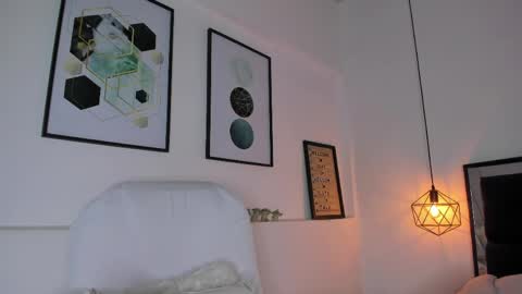 Amy online show from 18, 4, 2026