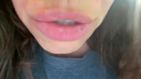 Snapshot of amysmilez chatting on 4, 12, 2024 Amy Smilez online show from 4, 12, 2024