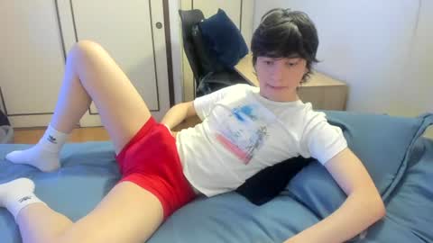 Snapshot of an0nymouse3 chatting on 18, 6, 2026 Alex online show from 18, 6, 2026