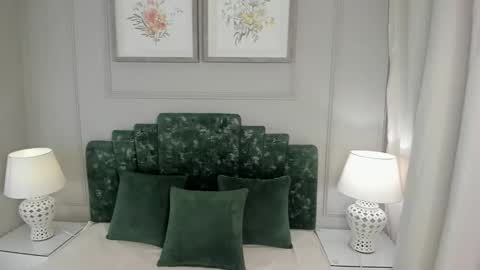 Ana  online show from 2, 10, 2025